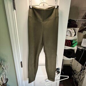 White House Black Market Women's Size 6R Suede Runway Leggings Olive - NWT